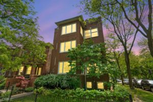 1359 W Thorndale