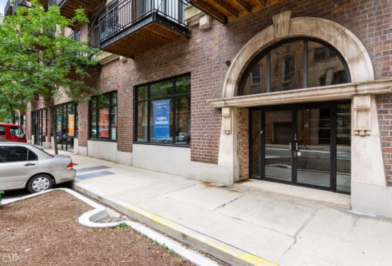 375 W Erie St