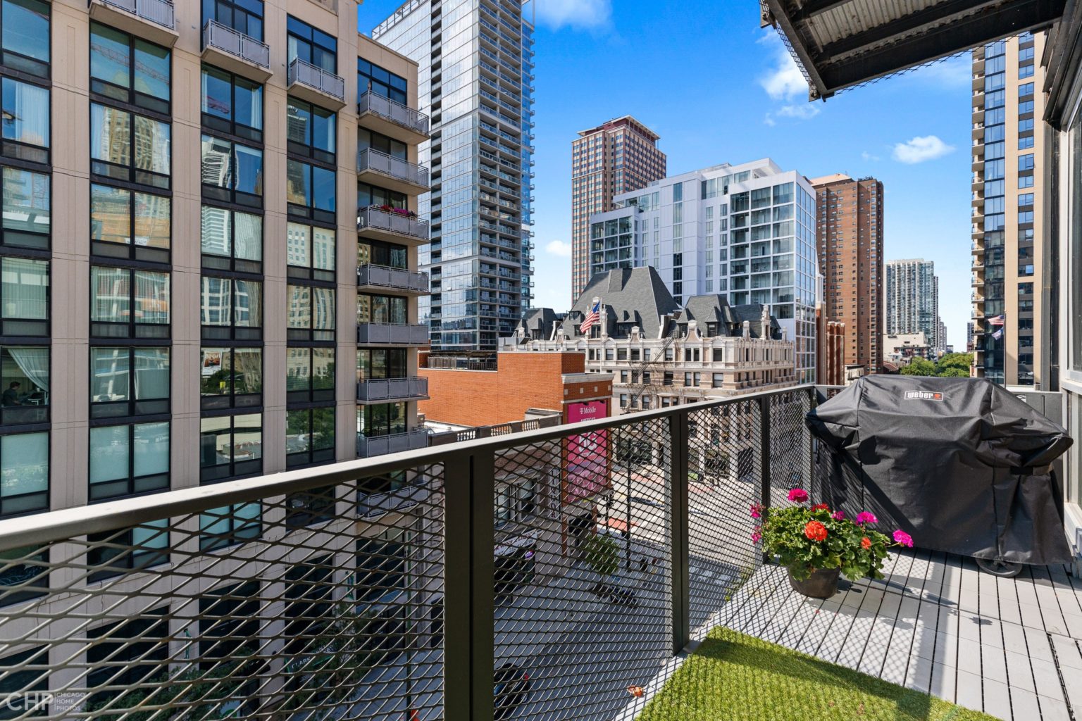 11 Balcony » 312 Estates Luxury Chicago Real Estate 3125991300