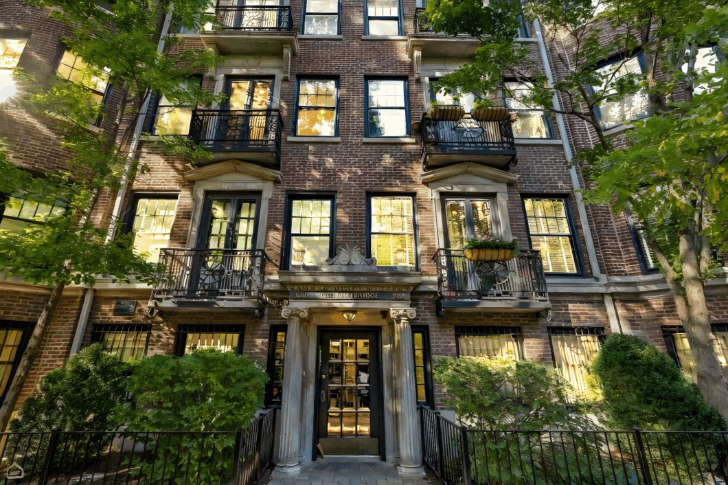 524 W Briar 524 W Briar