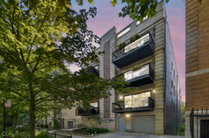 663 W Barry