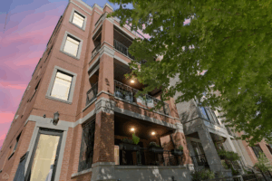 744 W Buckingham