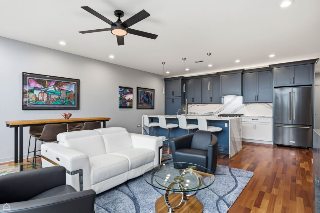 3-web-or-mls-3946 N Ravenswood Ave 603 – Steve Jurgens_CHP2025_005