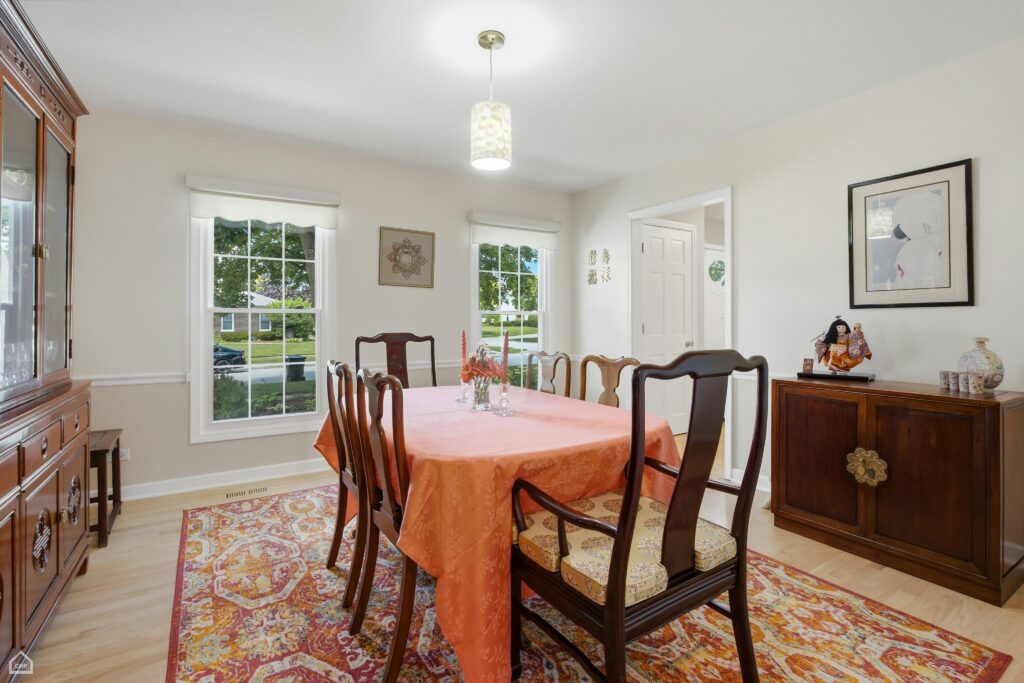 008-494086-3895 Anjou Ln – Pete Basile_017_14704969