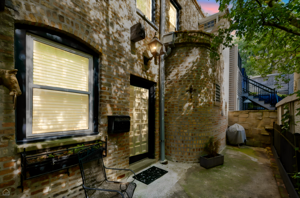 18-print-2032 N Cleveland Ave – Jurgens_001 day to dusk