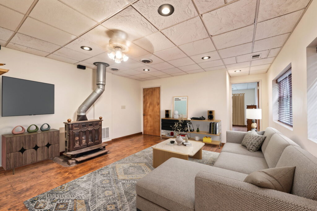 01 Living Room