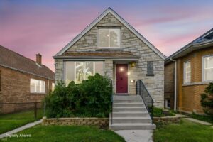 1718 N Oak Park